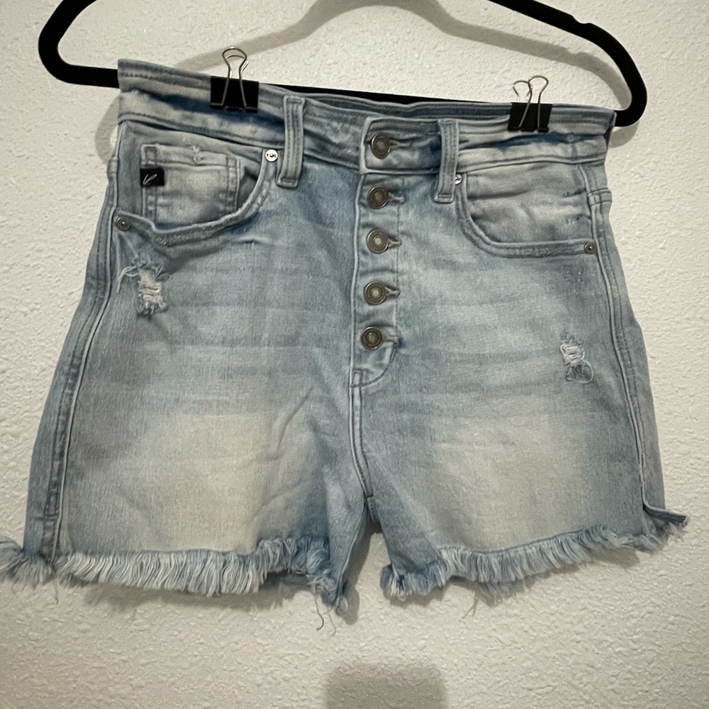 KanCan Jean Shorts Size L Distressed Light Wash Button Fly Raw Hem Denim